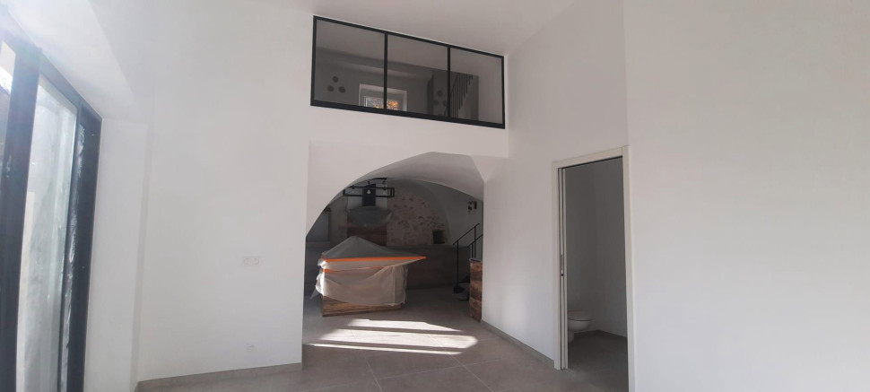 Rénovation de l'entrée d'une maison à Marsanne - Renobast