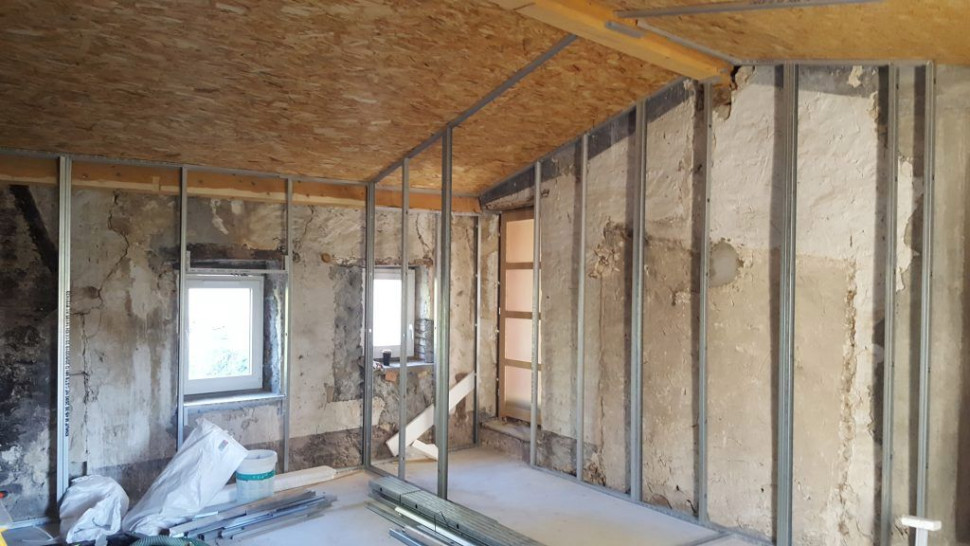 Isolation des murs périphérique avec des panneaux en fibre de bois flexible - Renobast